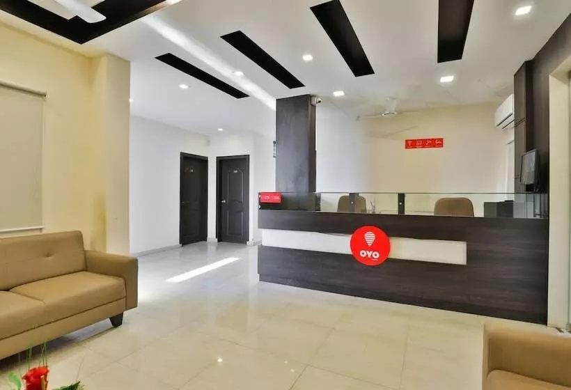 Oyo 22551 Hotel Ssv