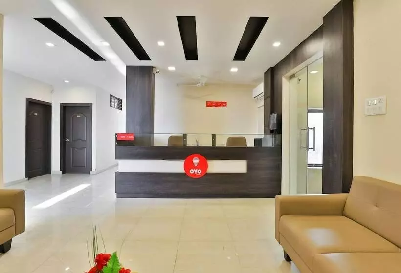 Oyo 22551 Hotel Ssv