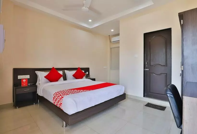 Oyo 22551 Hotel Ssv
