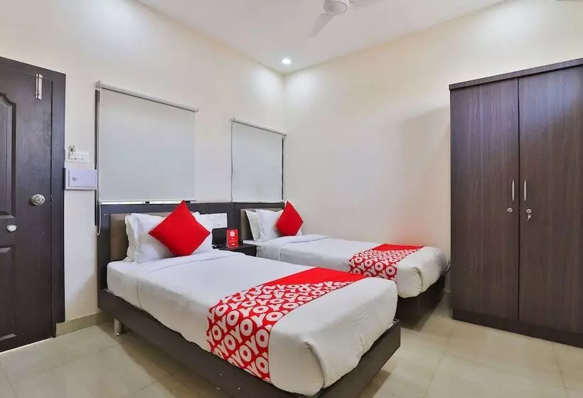 Oyo 22551 Hotel Ssv