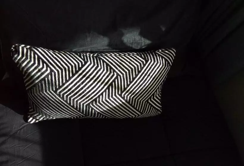 Majatalo Redwood Lodge Motel