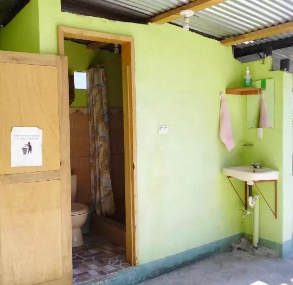 Pensão Una Noche Con Mical