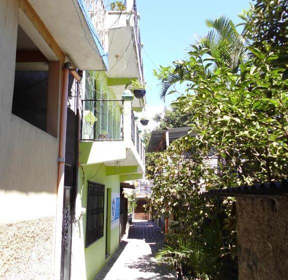 پانسیون Una Noche Con Mical