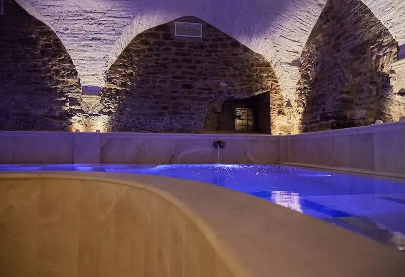 Monastero Di Cortona Hotel & Spa