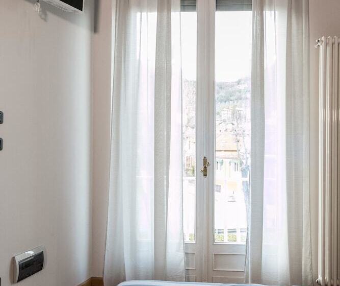 Пансион Boulevard 900