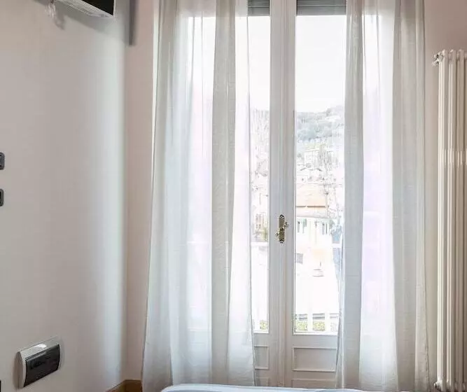 ペンション Boulevard 900