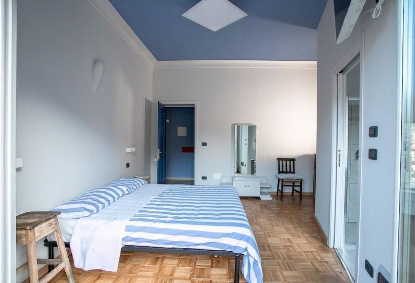 Пансион Boulevard 900