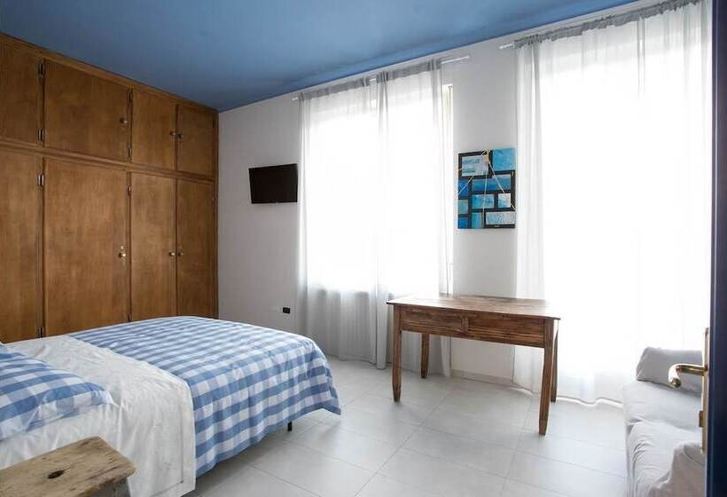 Пансион Boulevard 900