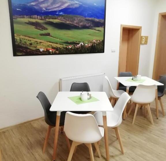 پانسیون Penzion Adéla