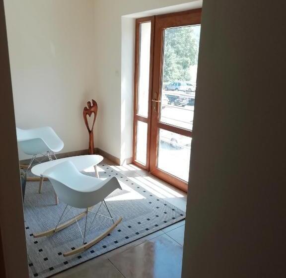 پانسیون Penzion Adéla