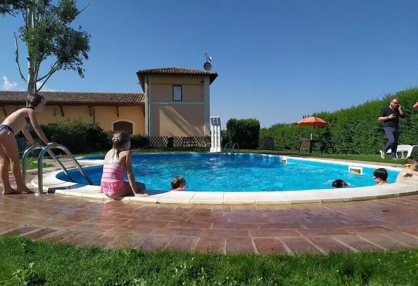 هتل Villaggio Le Stelline