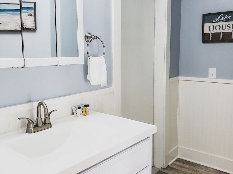 Мотель Coastal Suites Resort