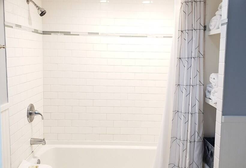 Мотель Coastal Suites Resort