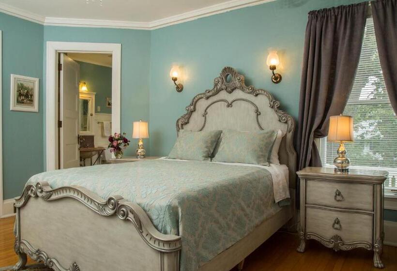 Ringling House Bed & Breakfast