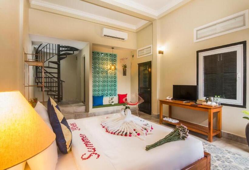 Общежитие Summer Bliss Boutique