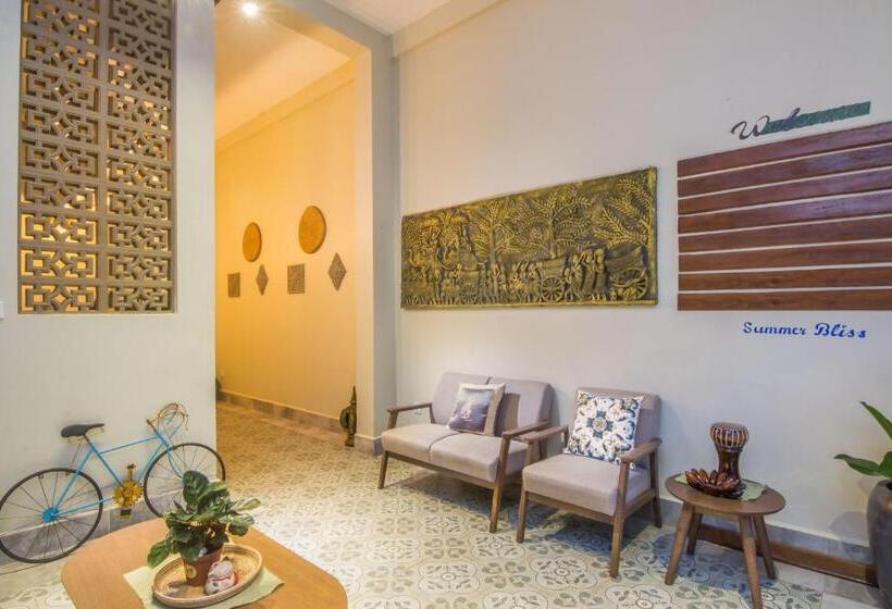 Общежитие Summer Bliss Boutique