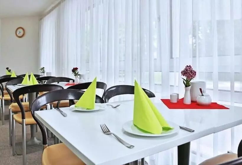 Appartis   Hotel Am Stadtpark