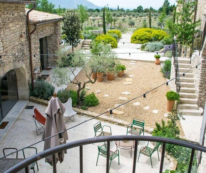 تختخواب و صبحانه Ferme Les Callis