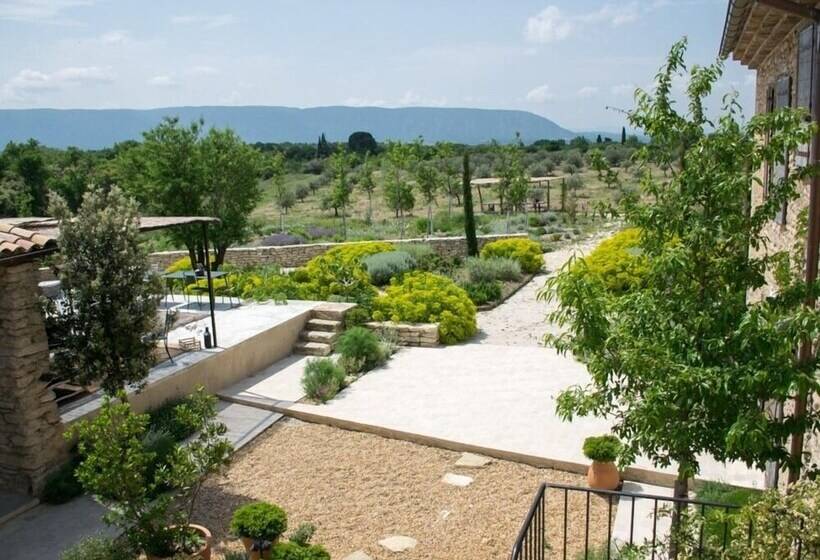 تختخواب و صبحانه Ferme Les Callis