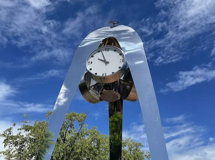 Majatalo Hostel And Cafe Izu No Umi