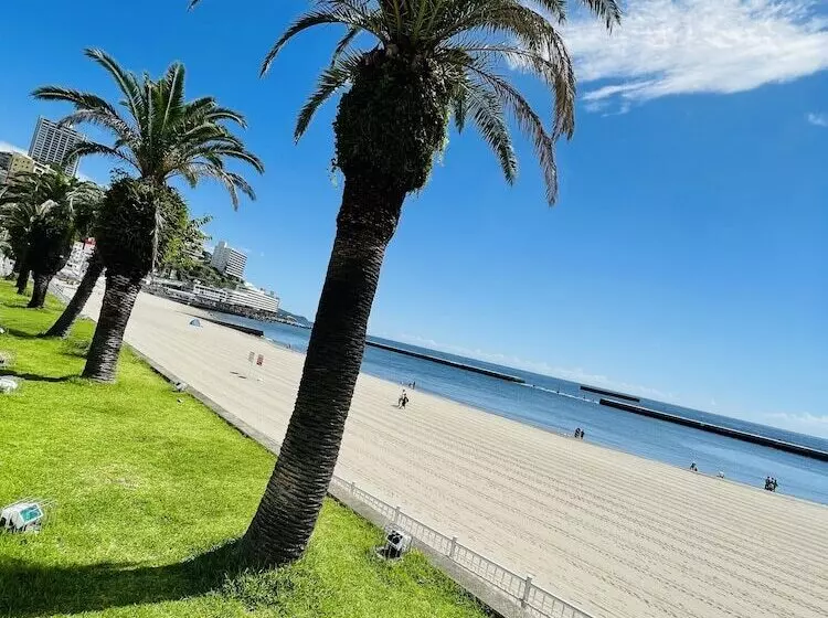 Majatalo Hostel And Cafe Izu No Umi