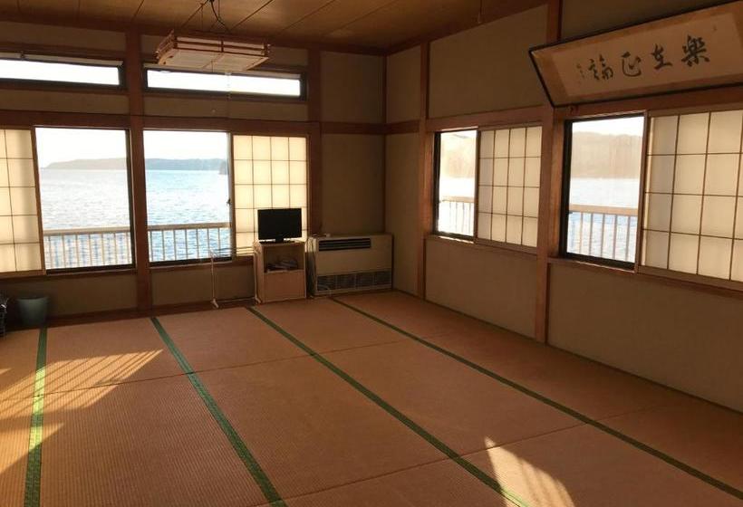 بنسيون Notojima Guesthouse Hanami
