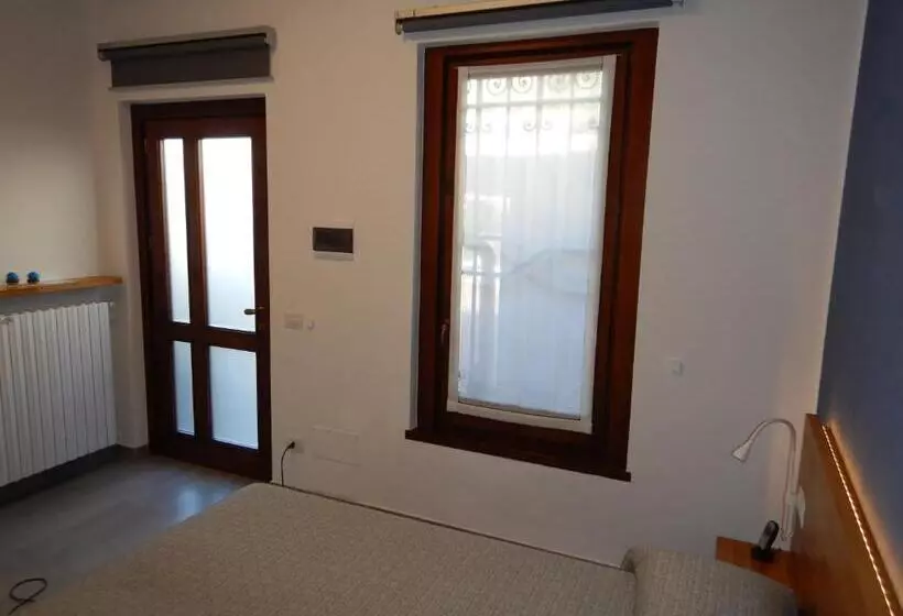 تختخواب و صبحانه 3per3