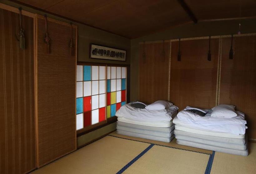 Bed and Breakfast Shakunage No Hana