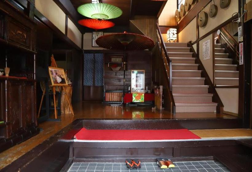 Bed and Breakfast Shakunage No Hana