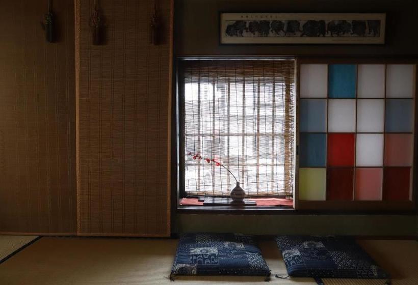 Bed and Breakfast Shakunage No Hana