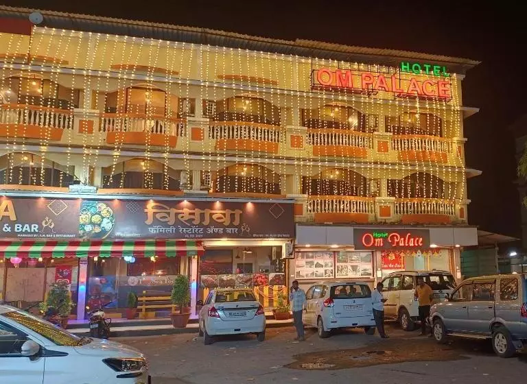 ホテル Om Palace
