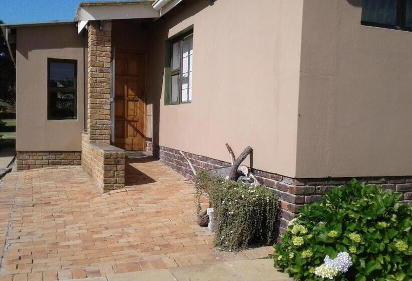 فندق Rusthof Accommodation