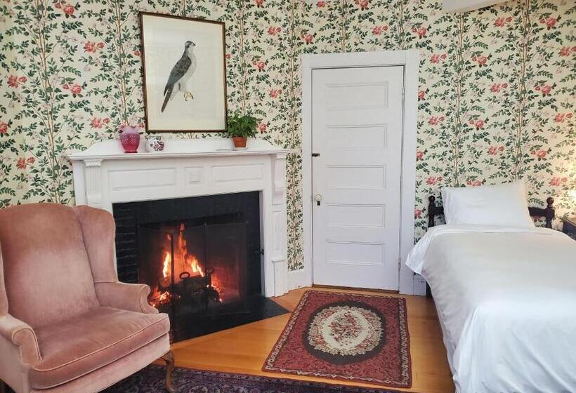 ユースホステル Harbourside Inn