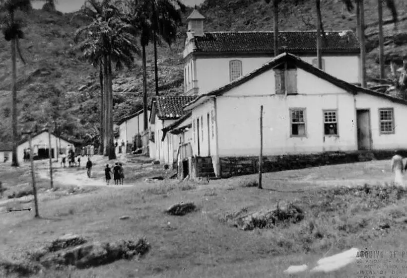 ユースホステル Pousada Vila Do Biribiri