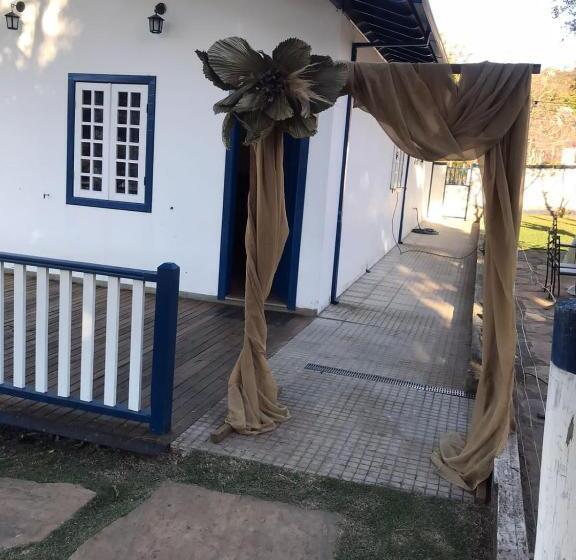 הוסטל Pousada Vila Do Biribiri