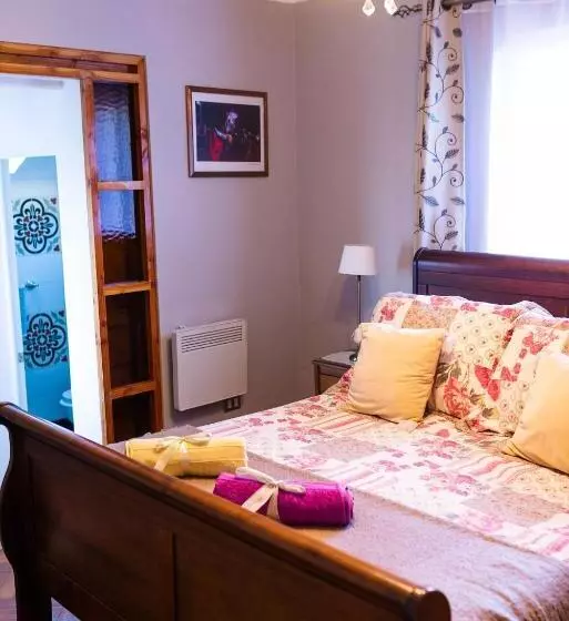 پانسیون Casamatta