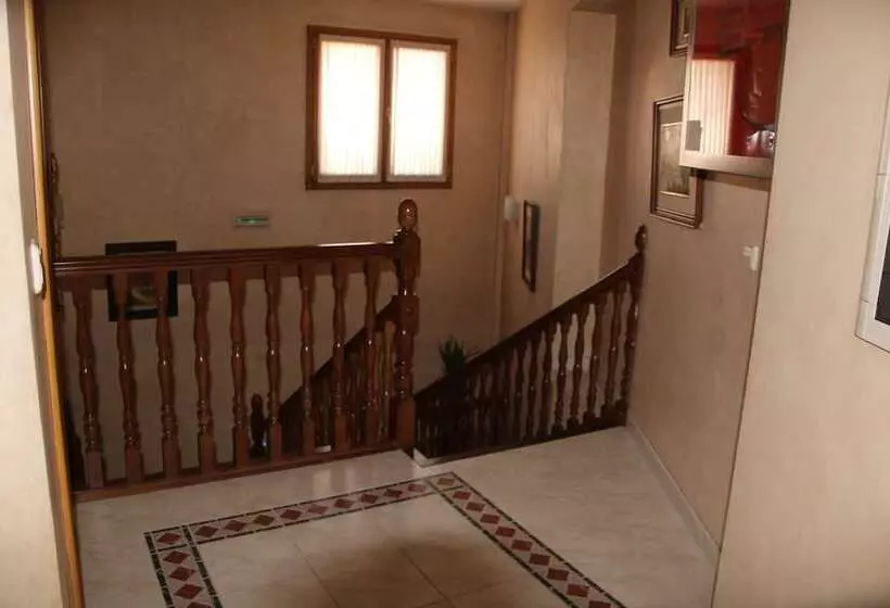 Majatalo Hostal Burgalés