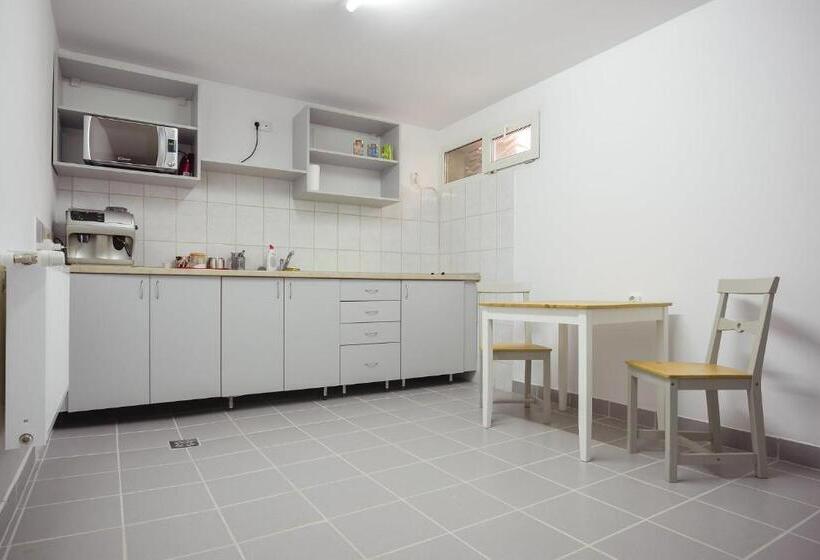 پانسیون Casa Verona Centru