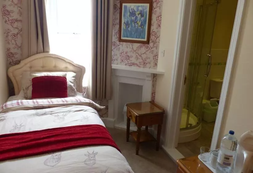 ペンション Riversdale Guest House