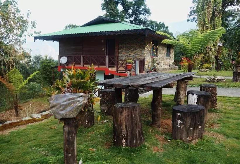 تختخواب و صبحانه The Barfung Retreat