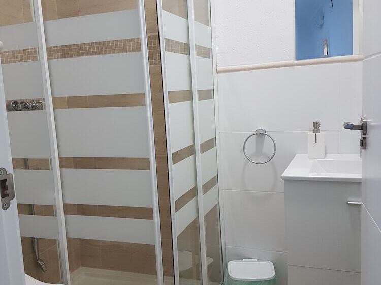 پانسیون Casa Botes