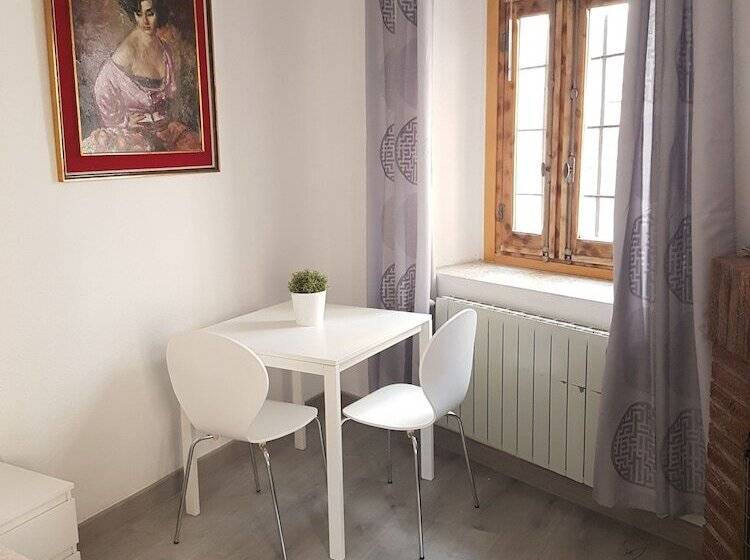 پانسیون Casa Botes