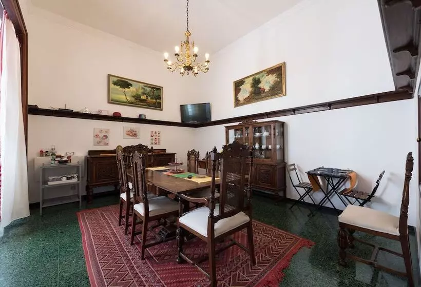 Aamiaismajoitus (B&B) Casa Cinzia