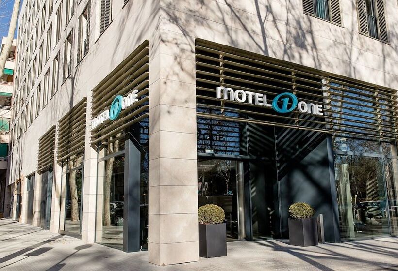 Motel One Barcelonaciutadella