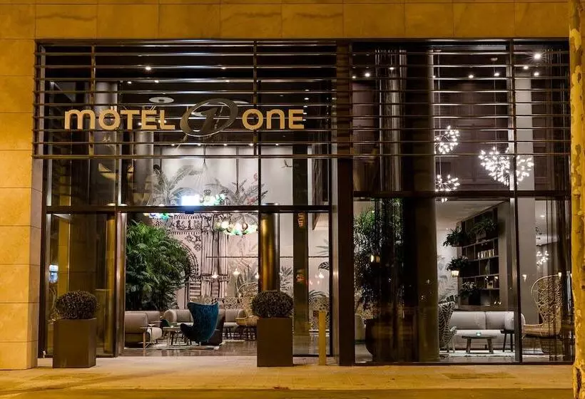Motel One Barcelonaciutadella