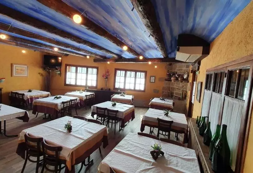 Majatalo Apartamentos La Venta Del Rome