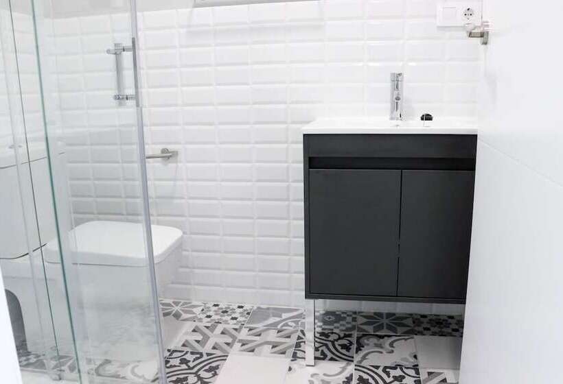 פנסיון Hostal Castillo