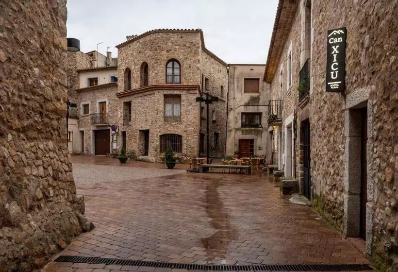 Majatalo Hostal Can Xicu