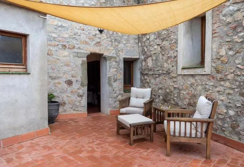 Majatalo Hostal Can Xicu