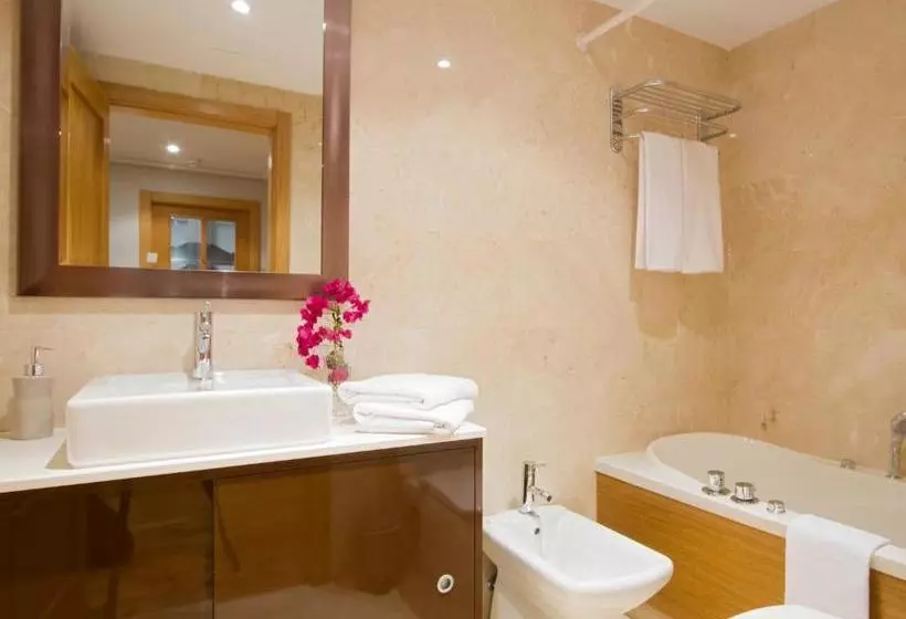 Apartamentos Luxury Marabo Suites